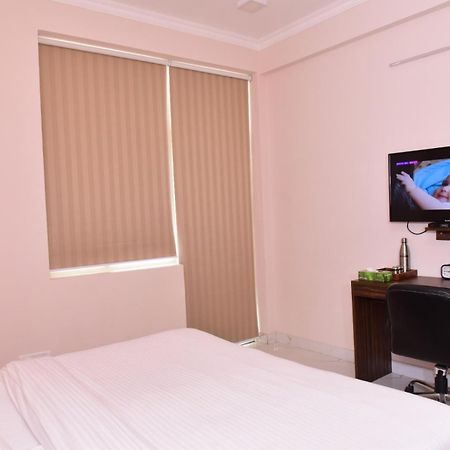 Arkaya Inn Gurgaon Exteriör bild